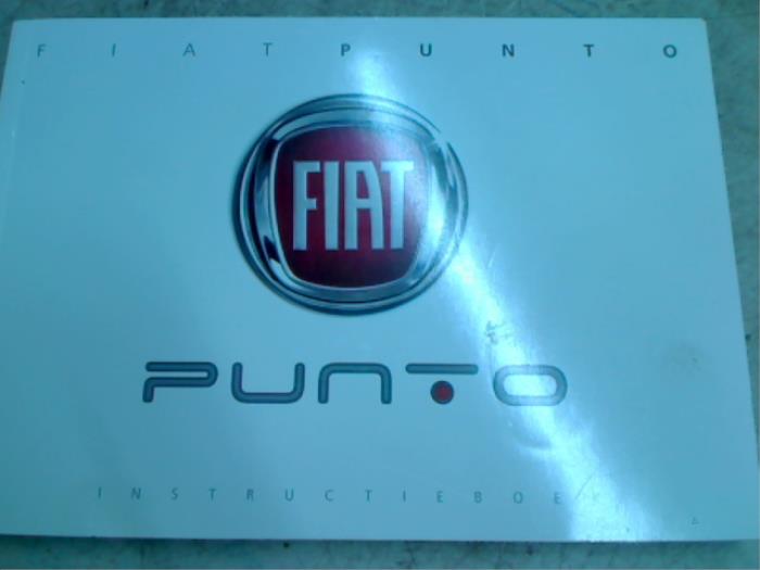 Instrucciones(varios) de un Fiat Punto Evo (199) 1.3 JTD Multijet 85 16V Euro 5 2011