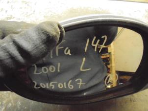 Used Wing mirror, left Alfa Romeo 147 (937) 1.6 HP Twin Spark 16V Price € 25,00 Margin scheme offered by Boels Autodemontage