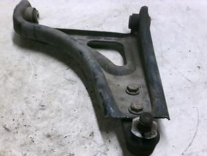 Used Front wishbone, right Renault Twingo (C06) 1.2 Price on request offered by Boels Autodemontage