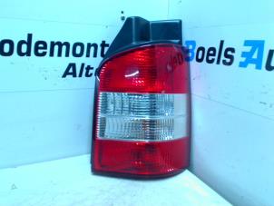 Used Taillight, right Volkswagen Transporter T5 2.0 BiTDI DRF Price € 35,00 Margin scheme offered by Boels Autodemontage