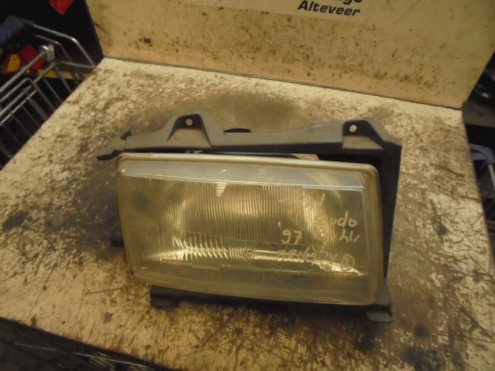 Headlight, right from a Fiat Scudo 1997