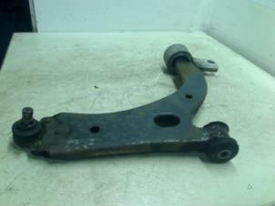 Used Front lower wishbone, right Ford Fiesta 5 (JD/JH) 1.4 TDCi Price € 25,00 Margin scheme offered by Boels Autodemontage