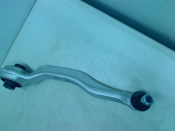 Front lower wishbone, right from a Mercedes E-Klasse 2005