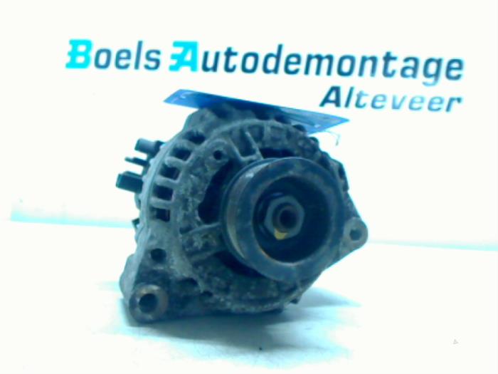 Begagnade Dynamo Peugeot Partner 1.8 D Pris € 35,00 Marginaltabell erbjuds av Boels Autodemontage