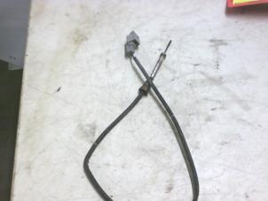 Used Exhaust heat sensor Renault Twingo II (CN) 1.5 dCi 75 FAP Price on request offered by Boels Autodemontage