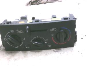 Used Heater control panel Peugeot 207/207+ (WA/WC/WM) 1.4 Price € 35,00 Margin scheme offered by Boels Autodemontage
