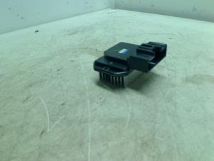 Used Heater resistor plug Toyota Corolla Verso (R10/11) 1.8 16V VVT-i Price on request offered by Boels Autodemontage