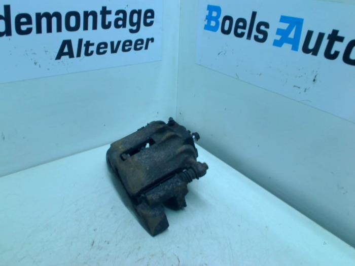 Gebrauchte Bremszange links vorne Honda Civic (EP/EU) 1.4 16V Preis € 35,00 Margenregelung angeboten von Boels Autodemontage