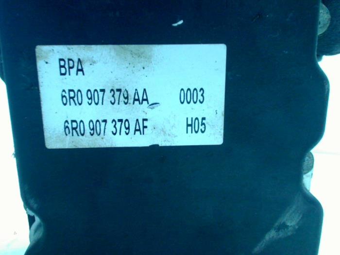 Pompe ABS d'un Skoda Fabia II Combi 1.6 TDI 16V 90 2011