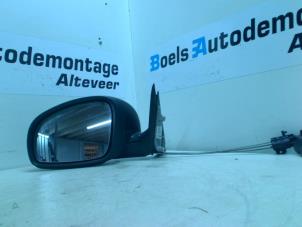 Used Wing mirror, left Skoda Fabia II Combi 1.6 TDI 16V 90 Price on request offered by Boels Autodemontage
