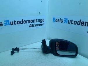 Used Wing mirror, right Skoda Fabia II Combi 1.6 TDI 16V 90 Price on request offered by Boels Autodemontage