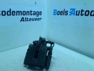 Used Rear brake calliper, left Skoda Fabia II Combi 1.6 TDI 16V 90 Price on request offered by Boels Autodemontage