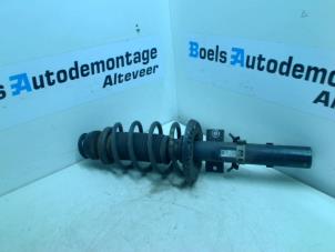 Used Front shock absorber rod, right Skoda Fabia II Combi 1.6 TDI 16V 90 Price on request offered by Boels Autodemontage