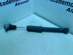 Used Rear shock absorber, left Skoda Fabia II Combi 1.6 TDI 16V 90 Price on request offered by Boels Autodemontage