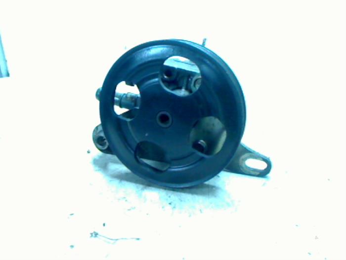 Usagé Pompe de direction Mazda 626 (GF12) 1.8i 16V Prix € 35,00 Règlement à la marge proposé par Boels Autodemontage