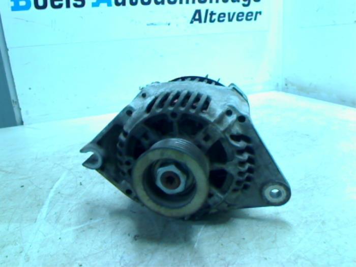 Dynamo Peugeot 306 (7A/C/S), 1993 / 2002 1.8i XT,ST, Halvkombi (Hatchback), Bensin, 1.762cc, 74kW (101pk), FWD, XU7JP; LFZ, 1993-05 / 2001-05, 7CLFZ8; 7ALFZ8; 7CLFZ4; 7ALFZ4; 7ALFZP (Begagnad)