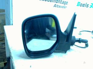 Gebrauchte Außenspiegel links Citroen Berlingo Preis € 35,00 Margenregelung angeboten von Boels Autodemontage