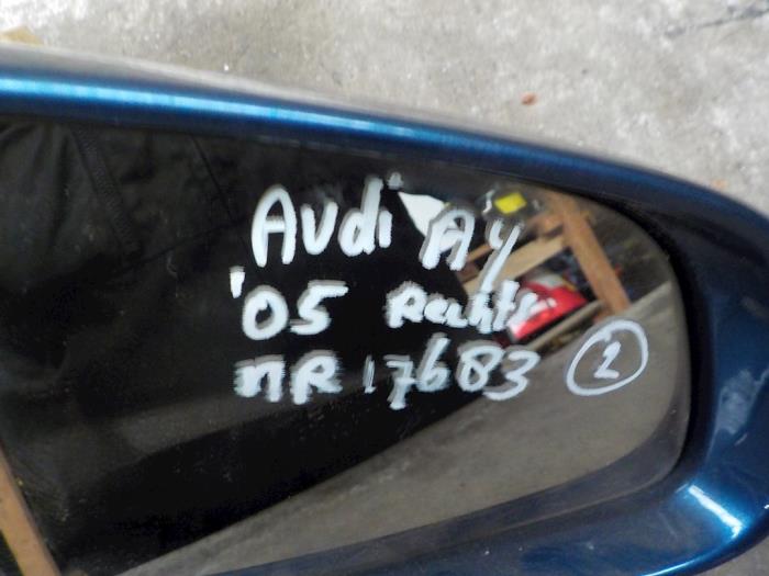 Außenspiegel rechts van een Audi A4 2005