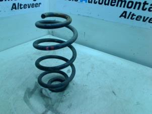 Used Rear coil spring Renault Clio III (BR/CR) 1.5 dCi 70 Price € 25,00 Margin scheme offered by Boels Autodemontage