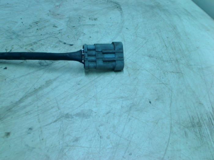 Sonde lambda d'un Alfa Romeo 147 (937) 2.0 Twin Spark 16V 2002