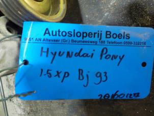 Usados Dinamo Hyundai Pony II 1.5 XP Precio € 35,00 Norma de margen ofrecido por Boels Autodemontage