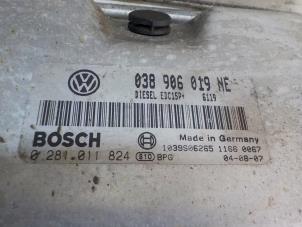 Engine management computer from a Seat Ibiza III (6L1) 1.9 TDI 100 2004