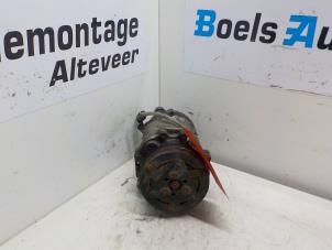 Usados Bomba de aire acondicionado Volkswagen Polo III (6N2) 1.4 Precio de solicitud ofrecido por Boels Autodemontage