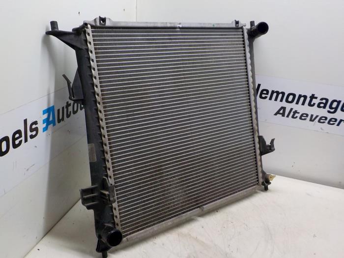 Usagé Radiateur Kia Cee'd (EDB5) 1.6 CRDi 16V Prix € 35,00 Règlement à la marge proposé par Boels Autodemontage