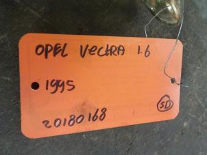 Usagé Pompe à carburant Opel Vectra A (88/89) 1.6 i Ecotec Prix € 35,00 Règlement à la marge proposé par Boels Autodemontage