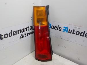 Used Taillight, left Honda CR-V (RD1/3) 2.0i 16V VTEC Price € 35,00 Margin scheme offered by Boels Autodemontage