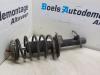 Front shock absorber rod, left from a Peugeot 207/207+ (WA/WC/WM), 2006 / 2015 1.6 16V, Hatchback, Petrol, 1.587cc, 80kW (109pk), FWD, TU5JP4; NFU, 2006-02 / 2013-10, WANFUC; WCNFUC 2006