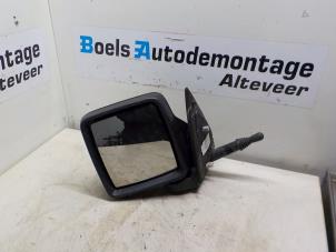 Usagé Rétroviseur extérieur gauche Opel Combo (Corsa C) 1.3 CDTI 16V Prix € 35,00 Règlement à la marge proposé par Boels Autodemontage