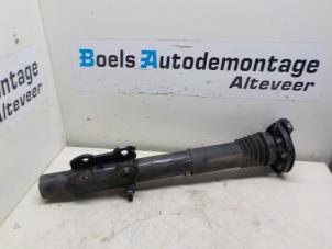 Used Front shock absorber rod, left Volkswagen Crafter 2.0 BiTDI Price € 65,00 Margin scheme offered by Boels Autodemontage
