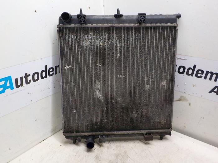 Usagé Radiateur Citroen C3 (FC/FL/FT) 1.4 HDi 16V Prix € 25,00 Règlement à la marge proposé par Boels Autodemontage