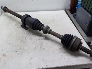 Used Front drive shaft, right Honda Accord (CL/CN) 2.2 i-CTDi 16V Price € 50,00 Margin scheme offered by Boels Autodemontage