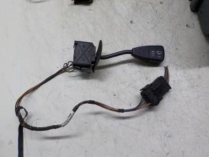 Used Wiper switch BMW 3 serie Compact (E36/5) 318Ti 1.9 16V Price € 20,00 Margin scheme offered by Boels Autodemontage