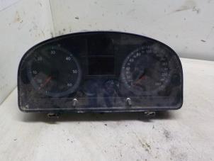 Used Odometer KM Volkswagen Caddy III (2KA,2KH,2CA,2CH) 2.0 SDI Price € 50,00 Margin scheme offered by Boels Autodemontage