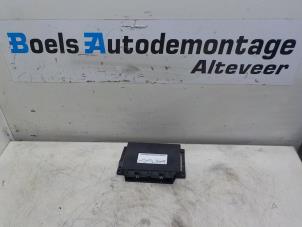 Używane Sterownik skrzyni automatycznej Mercedes E (W211) 4.0 E-400 CDI 32V Cena € 75,00 Procedura marży oferowane przez Boels Autodemontage