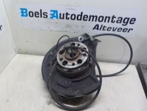 Used Rear hub Mercedes E (W211) 4.0 E-400 CDI 32V Price € 75,00 Margin scheme offered by Boels Autodemontage