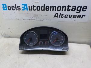 Used Odometer KM Volkswagen Golf V (1K1) 1.9 TDI Price € 50,00 Margin scheme offered by Boels Autodemontage