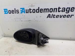 Used Wing mirror, left BMW 3 serie (E90) 318i 16V Price € 25,00 Margin scheme offered by Boels Autodemontage