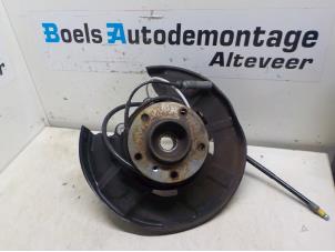 Usagé Moyeu de roue arrière BMW 3 serie (E90) 318i 16V Prix € 65,00 Règlement à la marge proposé par Boels Autodemontage