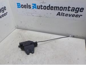 Used Tailgate lock mechanism BMW 3 serie (E90) 318i 16V Price € 45,00 Margin scheme offered by Boels Autodemontage