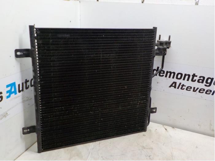 Begagnade AC-radiator Jeep Cherokee/Liberty (KJ) 2.5 CRD 16V Pris € 35,00 Marginaltabell erbjuds av Boels Autodemontage