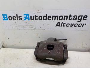 Usagé Etrier de frein (pince) avant gauche Kia Cerato 1.6 16V Prix € 35,00 Règlement à la marge proposé par Boels Autodemontage