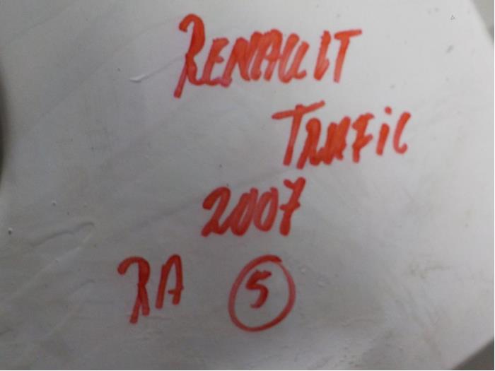 Porte arrière droite d'un Renault Trafic 2007