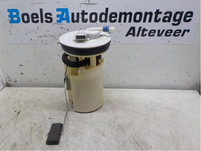 Usagé Pompe à carburant Chrysler PT Cruiser 2.0 16V Prix € 50,00 Règlement à la marge proposé par Boels Autodemontage