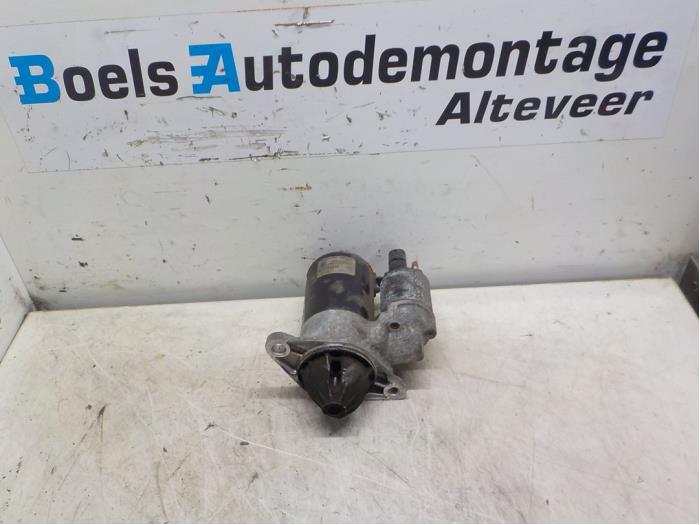 Used Starter Chrysler PT Cruiser 2.0 16V Price € 50,00 Margin scheme offered by Boels Autodemontage