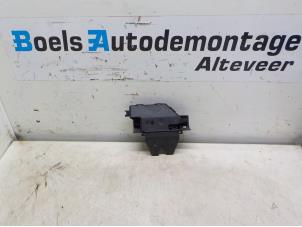 Used Tailgate lock mechanism BMW 3 serie (E90) 320d 16V Price € 45,00 Margin scheme offered by Boels Autodemontage