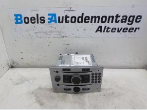Used Radio CD player Opel Astra H (L48) Price € 50,00 Margin scheme offered by Boels Autodemontage